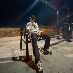 Meet your Posher, Jamesz